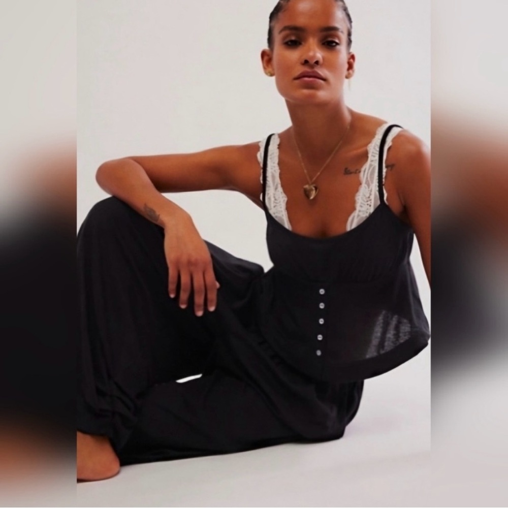 Free People intimately FP size L black harem pant and tank top lounge pajama